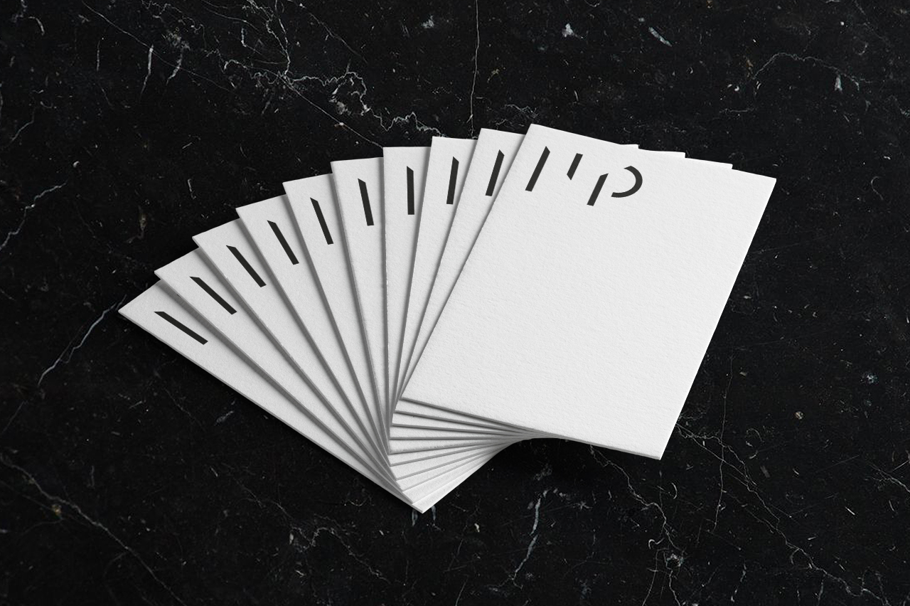 michel penneman, architecte d'intérieur bruxellois. Identité graphique, branding, stratégie de communication réalisé par Studio Fiftyfifty, agence de communication, de graphisme et de stratégie à Bruxelles.