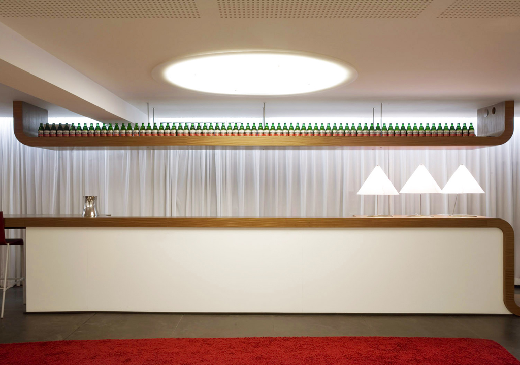 michel penneman, architecte d'intérieur bruxellois. Identité graphique, branding, stratégie de communication réalisé par Studio Fiftyfifty, agence de communication, de graphisme et de stratégie à Bruxelles.