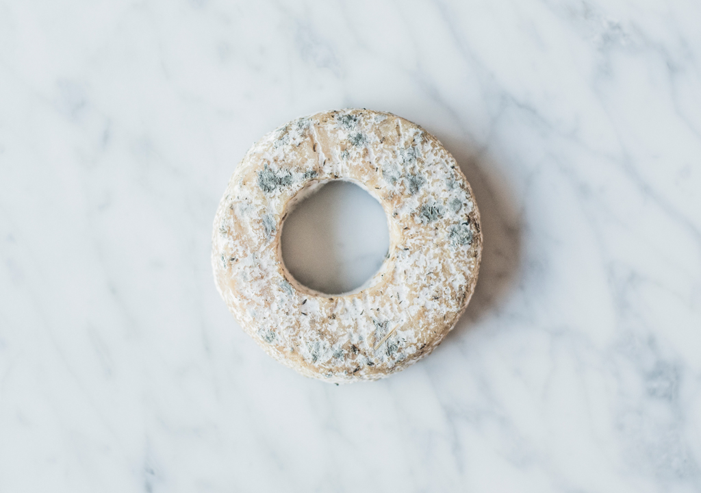 branding, photographie, graphic identity pour From comptoir, fromagerie à bruxelles par studio fiftyfifty